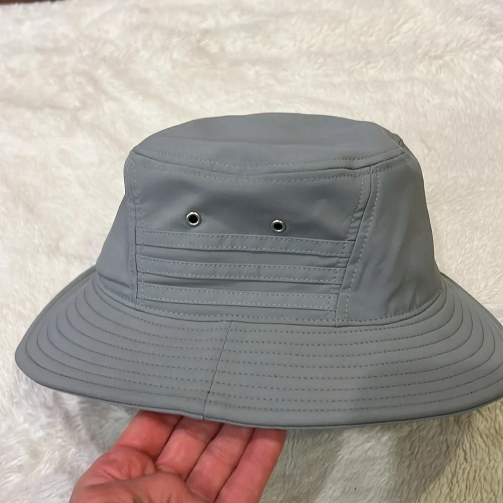 Adidas Aeroready Bucket Hat UPF 50 Gray OS  Unisex - Picture 4 of 9